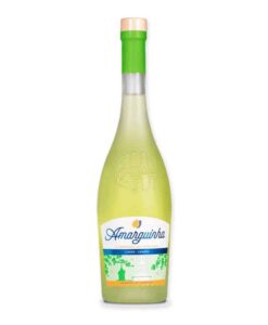 Amarguinha Amendoa Lemon is een frisse Portugese amandellikeur met citroen. Licht, zomers en ideaal voor mix en aperitief.