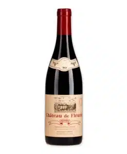 Château de Fleurie is een krachtige Beaujolais met zwart fruit, zijdezachte tannines en houtrijping. Gemaakt van Gamay, elegant en intens.