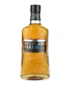 Proef de Highland Park 10 Year Old Viking Scars, een Schotse whisky met diepgaande heide- en honingtonen en een subtiel rokerige afdronk.