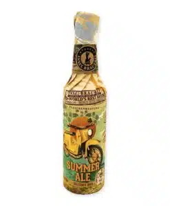 Insel Summer Ale is een verfrissend zomerbier met tropisch fruit en milde hop. Perfect bij BBQ-gerechten of als terrasbier.