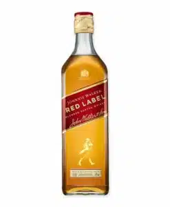 Proef de rijkdom van Johnnie Walker Red Label, een Schotse whisky met een diep kruidig smaakprofiel en een rokerige afdronk. Ideaal voor diverse cocktails.