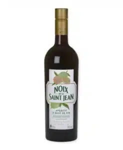 Ervaar de unieke Noix De La Saint Jean Aperitif, een Frans aperitief vol traditie en karakter, perfect voor een geraffineerde start van de avond.