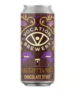 Geniet van de Vocation Brewery Naughty and Nice Chocolate Stout, een diepe chocoladestout met rijke smaken en een elegante afdronk, perfect voor bijzondere momenten.